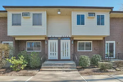 15 Blue Hill Cmns # H, Orangetown, NY 10962