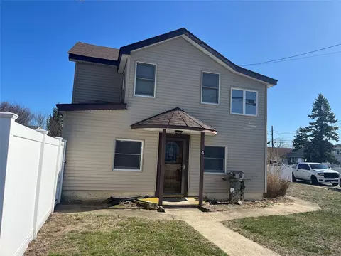 4 W Lido, Lindenhurst, NY 11757
