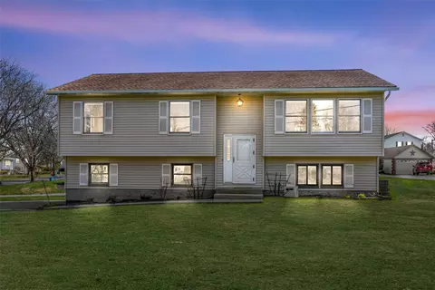201 Tompkins Rd, Montgomery, NY 12549