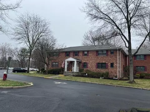 440 A Somerset Dr, Orangetown, NY 10965
