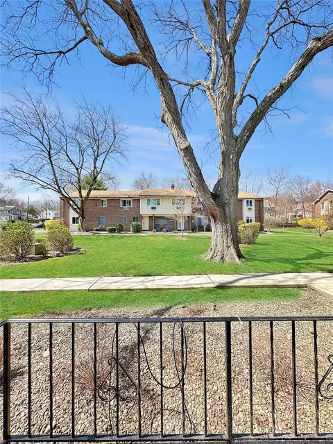 1 Blue Hill Cmns #B, Orangetown, NY 10962