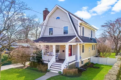 428 N Barry Ave, Mamaroneck, NY 10543