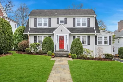 14 Stratford Rd, Scarsdale, NY 10583