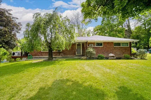 105 Milton Tpke, Milton, NY 12547