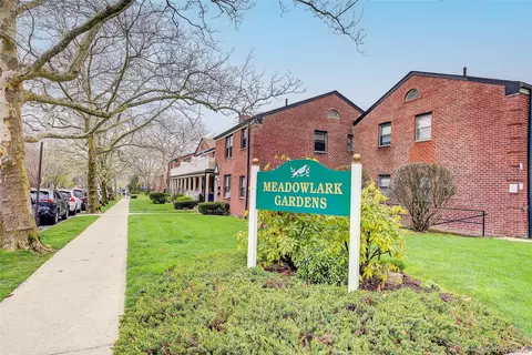 196-57 69th Ave #1, Fresh Meadows, NY 11365