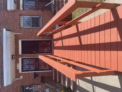 68-35 138 St #A, Flushing, NY 11367