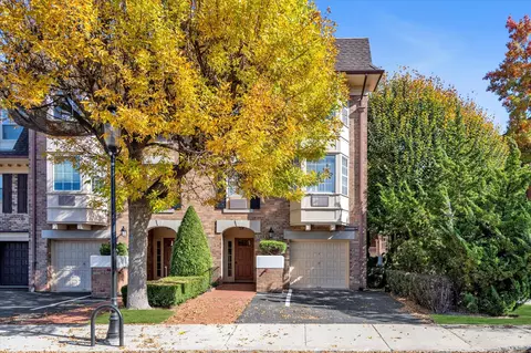 1325 Estates Ln #2F, New York, NY 11360