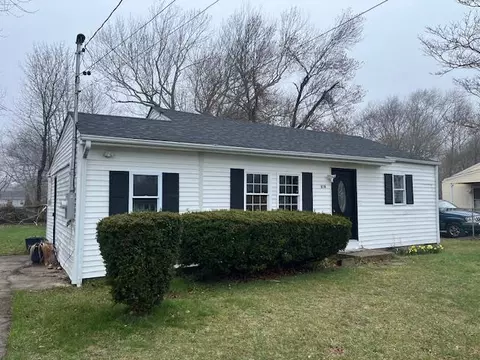 624 Bayview Ave, Bellport, NY 11713
