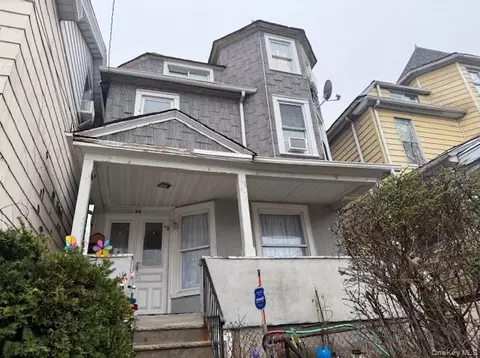 39 N Terrace Ave, Mount Vernon, NY 10550