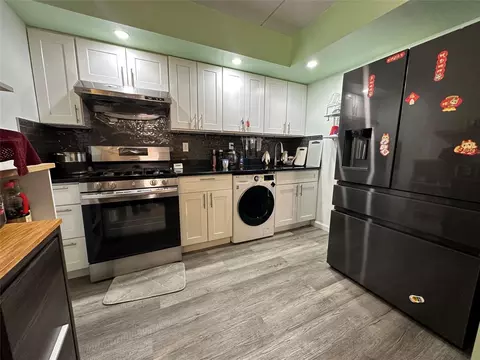 143-45 Barclay Ave #B5, Flushing, NY 11355