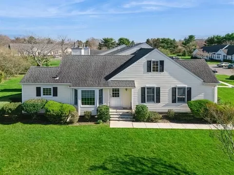 2555 Youngs Ave #12E, Southold, NY 11971