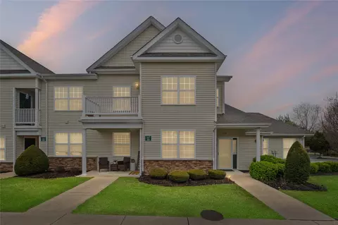 1407 Piccadilly Way #1407, Saint James, NY 11780