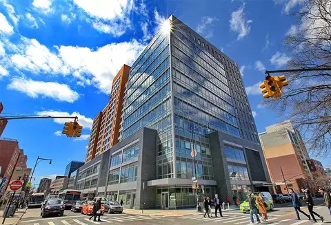 13835 39th Ave #17M, New York, NY 11354