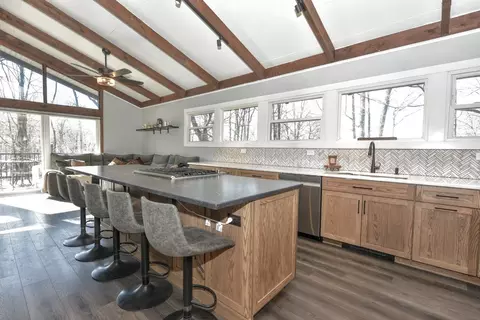 71 Fawn Hill Rd, Tuxedo, NY 10987