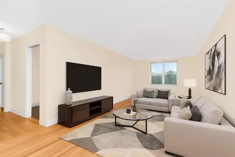 1304 Midland Ave #C35, Yonkers, NY 10704