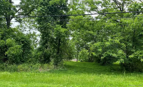 Fingar Road, Hudson, NY 11944