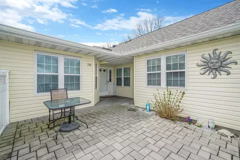 110 Revere Dr, Sayville, NY 11782