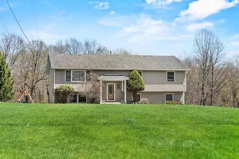44 Bull Rd, Washingtonville, NY 10992