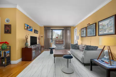 325 Main St #5C, White Plains, NY 10601