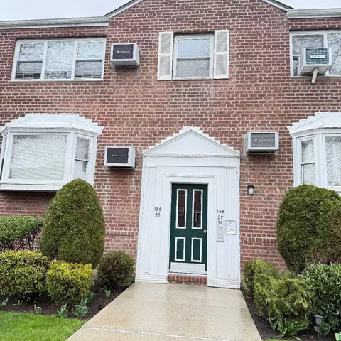 155-25 89 St #3, Howard Beach, NY 11414