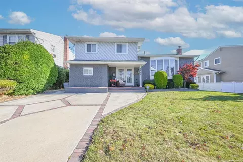 3491 Howard Blvd, Baldwin, NY 11510