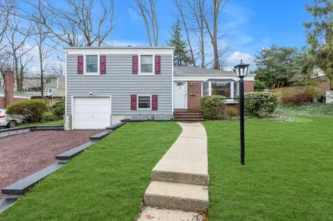 35 Monmouth Dr, East Northport, NY 11731