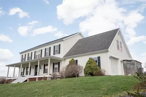 213 Dawn Dr, Minisink, NY 10998