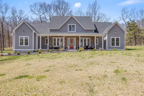 337 Commons Rd, Clermont, NY 12526