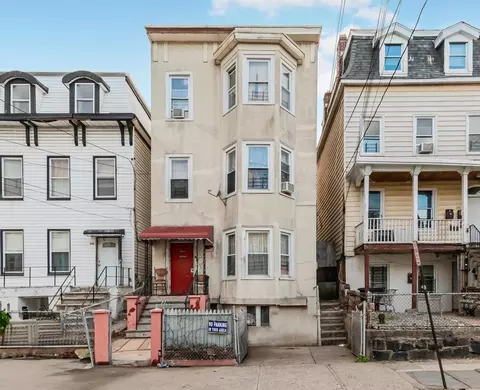 157 Waverly St, Yonkers, NY 10701