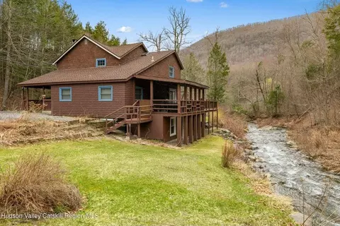 355 Route 42 Ny, Shandaken, NY 12480