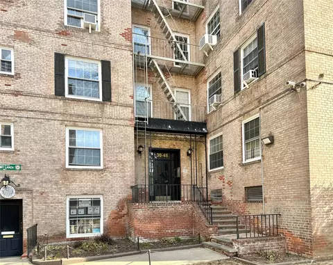 3045 Hobart St #4H, Woodside, NY 11377