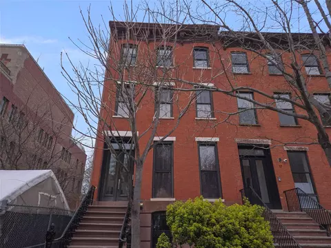 15 Jefferson Ave, Brooklyn, NY 11238