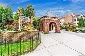 14-08 Michael Pl #115L, Bayside, NY 11360