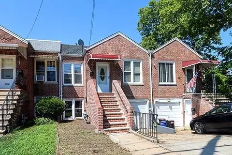 8604 Little Neck Pkwy, New York, NY 11001