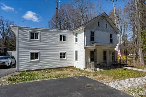 2821 Route 82, La Grange, NY 12569