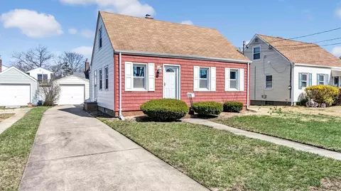 245 Madison Ave, Oceanside, NY 11572