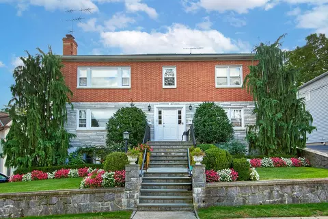 222 Park Ave, Harrison, NY 10604