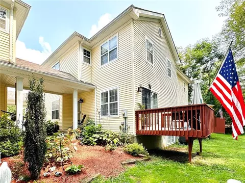 129 Stringham Rd #11, La Grange, NY 12540