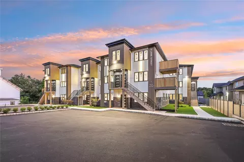 3 Lane St #303, Ramapo, NY 10952
