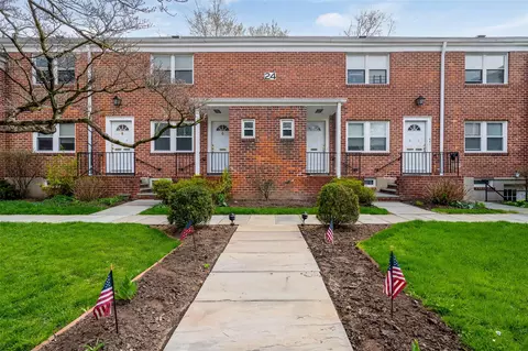 24 Wappanocca Ave #E, Rye, NY 10580