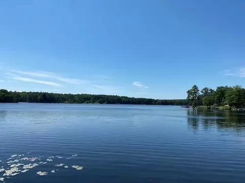 W Mohican Trail, Lumberland, NY 12737