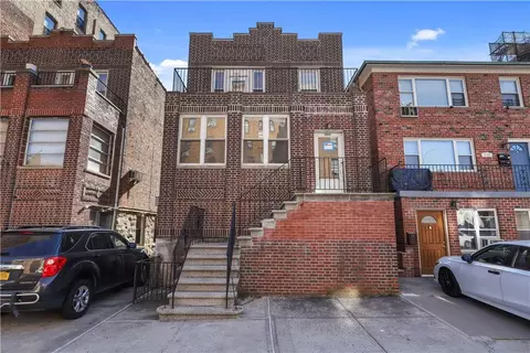 3066 Roberts, New York, NY 10461
