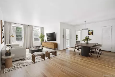 72-81 113th Sts #3V, Forest Hills, NY 11375