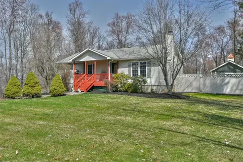 1446 State Route 17a, Warwick, NY 10990