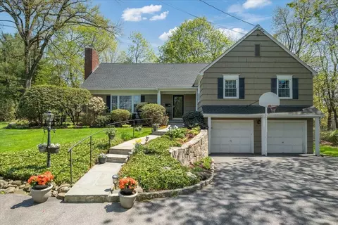 15 Scarsdale Farm Rd, Greenburgh, NY 10583