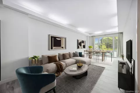 158-15 Union Tpke #209N, Fresh Meadows, NY 11366