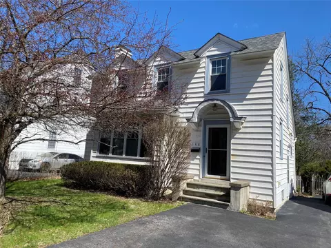 148 Hooker Ave, Poughkeepsie, NY 12601