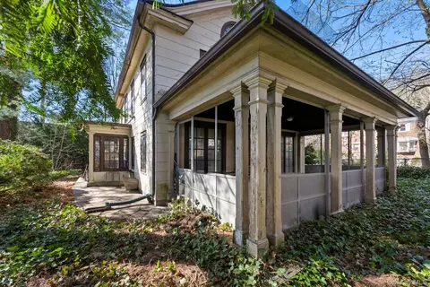 Exterior - 5122 Post Rd, New York, NY 10471 photo 6 of 6