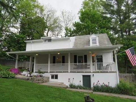 11 Dingley Rd, Kent, NY 10512