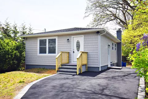 502 Nicolls Rd, Deer Park, NY 11729